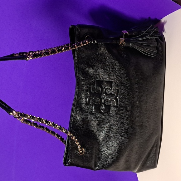Tory Burch Thea Slouchy Chain Tote Beautiful🖤 - Picture 1 of 13